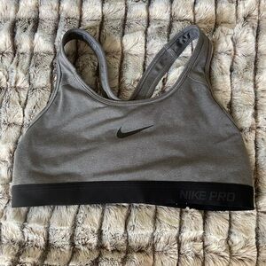Nike Pro Women's Gray Sports Bra